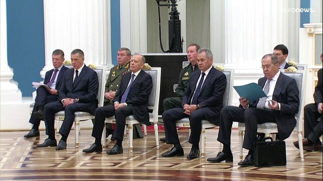 Putin asegura que escuchará a los rebeldes independentistas del este de Ucrania