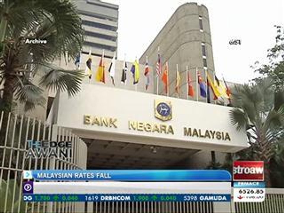 Malaysian rates fall