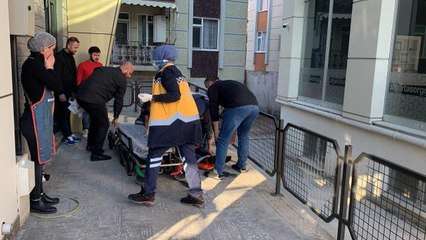 Arızalanan pencereyi açmaya çalışırken yüksekten düşen kişi ağır yaralandı