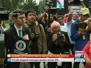 Cubaan cipta rekod selfie serentak paling banyak