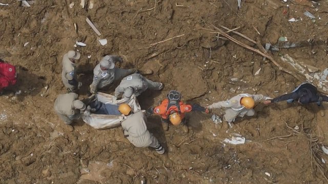 Tragedia climática ya deja 176 muerrtos en la ciudad brasileña de Petrópolis