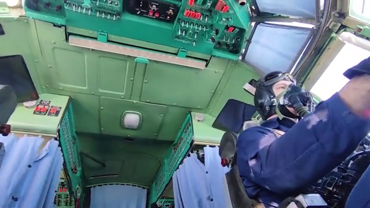 Putin ordena a las Fuerzas Armadas rusas entrar en Donetsk y Lugansk