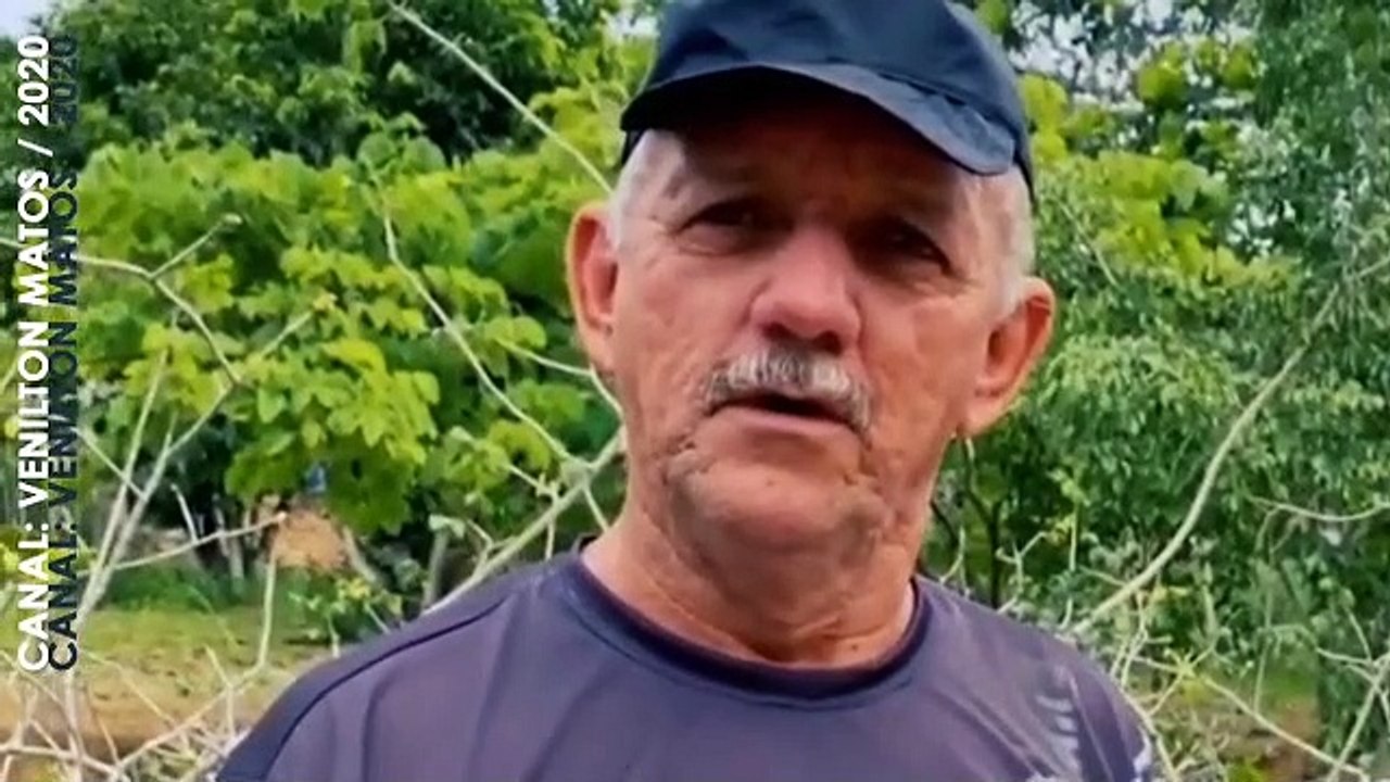 Sertanejo se emociona com a água da transposição