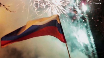 شاهد: احتفالات في منطقة دونيتسك الانفصالية بعد اعلان بوتين الاعتراف باستقلالها عن أوكرانيا