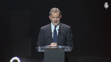El Rey dice que solo ha tenido "síntomas leves"