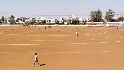 Stadium: सुखाडिय़ा स्टेडियम में फिर शुरू हुआ टूनामेंट्स, खिलाड़ी बोले: प्रशासन अन्य जगह लगवाएं मेला