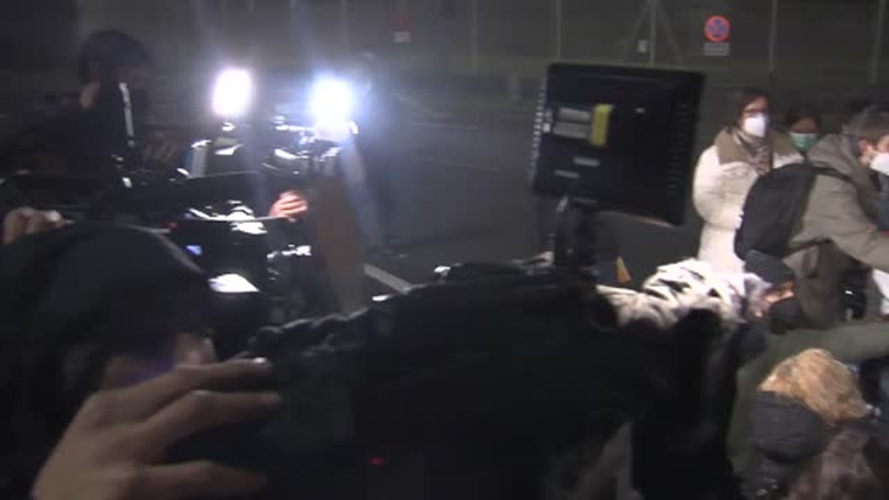 Sánchez se compromete a hacer todo lo posible para reanudar la búsqueda de los 12 marineros desaparecidos