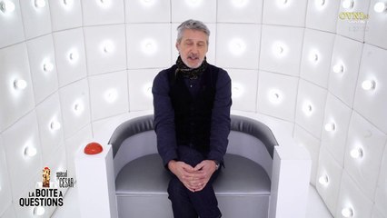 Antoine de Caunes revient sur sa première prestation de maître de cérémonie des César: « J'ai vraiment eu le sentiment d'ouvrir la porte d'un congélateur » - VIDEO