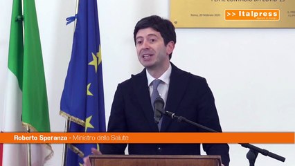Covid, Speranza "Grazie ai vaccini piegata la curva"