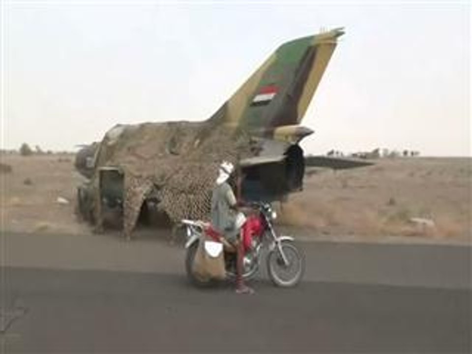 Pro-Hadi forces recapture southern base