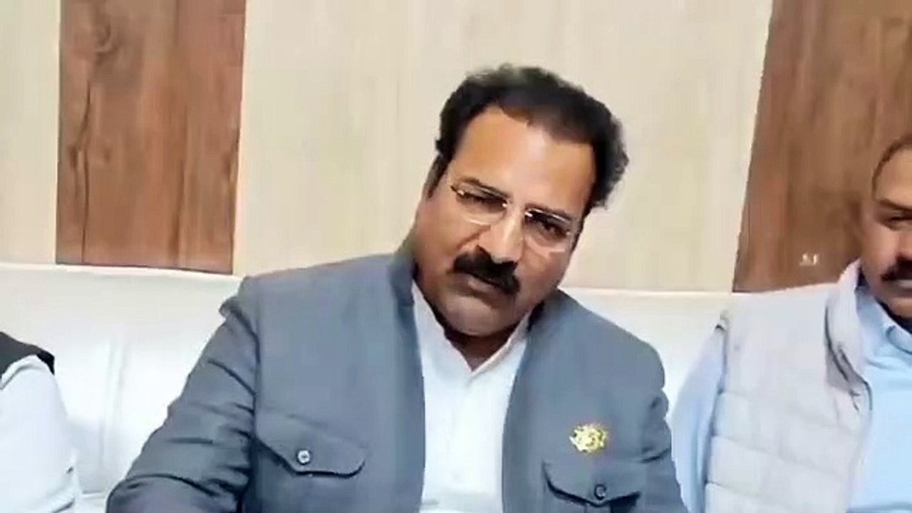 प्रताप ने दी गारंटी: जादूगर की जादूगरी देखते रह जाएंगे लोग, देखें वीडियो