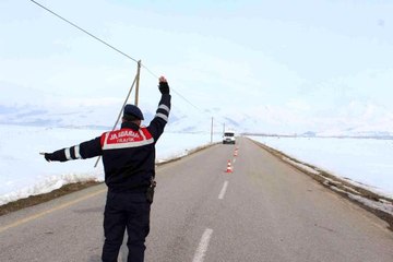 Muradiye'de okul servislerine yönelik denetim