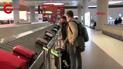 İstanbul'a gelen Ukraynalılar ülkelerindeki son durumu anlattı: 'Halk, arabalarını ve evlerini satmaya başladı'