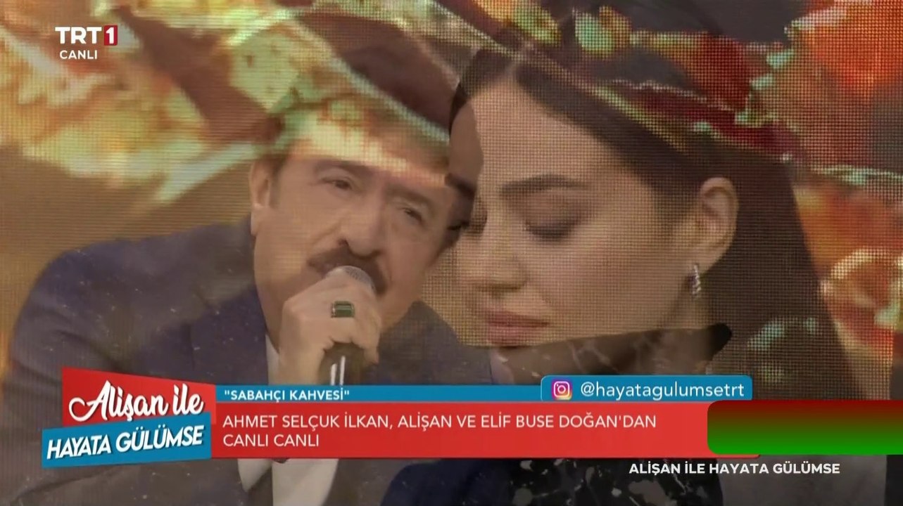 Ahmet Selçuk İlhan _ Sabahçı Kahvesi