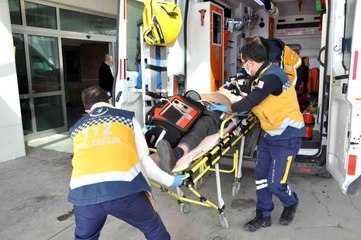 Son dakika haberleri! Bilinci kapalı halde bulunan şahıs ambulansta hayata döndürüldü