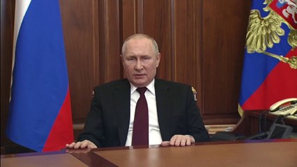 بوتين ينشر قوات روسية في شرق أوكرانيا