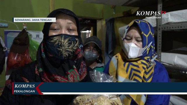 Perajin Tempe Keripik Bertahan di Tengah Kenaikan Harga Kedelai