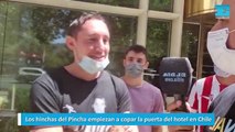 Los hinchas del Pincha empiezan a copar la puerta del hotel en Chile