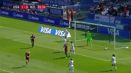Elle marque 3 buts contre son camp en 1 match