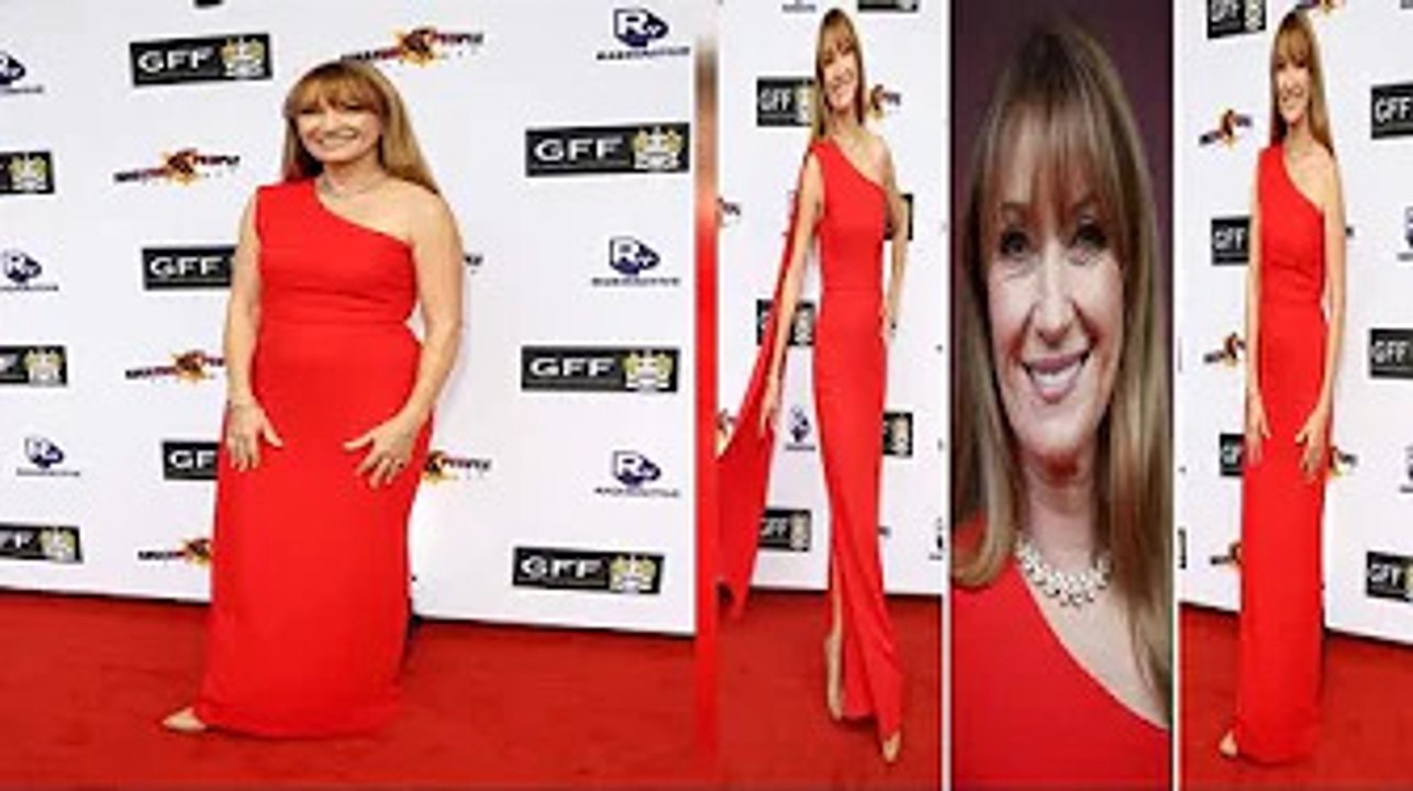 Bond girl Jane Seymour, 71, stuns in figure-hugging dress as she walks red carpet