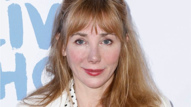 VOICI : Julie Depardieu (Alexandra Ehle) : pourquoi elle n'appelle pas Gérard Depardieu papa