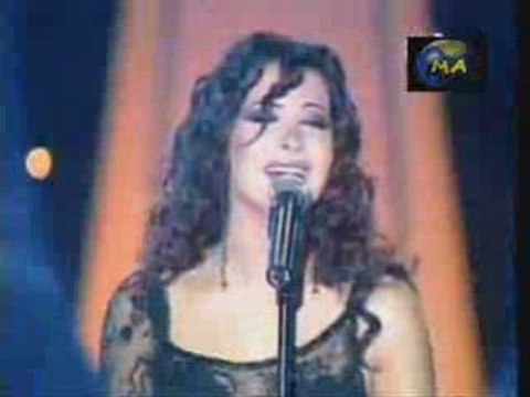 Nancy ajram - habibi ya 3ayni (concert)