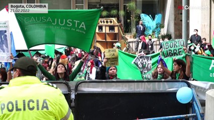 شاهد: كولومبيات يحتفلن بقرار إلغاء تجريم الإجهاض