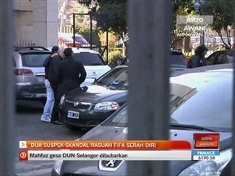 Dua suspek skandal rasuah FIFA serah diri