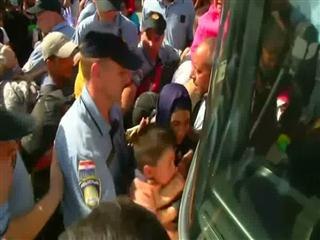 Croatia says no more migrants