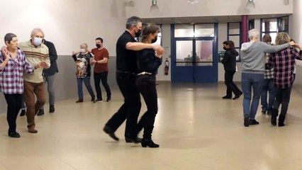 Paretenaires: Cours débutants "Cotton Eyed Joe"
