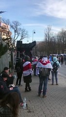 وقفة احتجاجية أمام سفارة روسيا في بولندا رفضا للعملية العسكرية