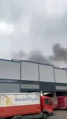 مصري في أوكرانيا يوثق قصف القوات الروسية لمدينة إيفانو