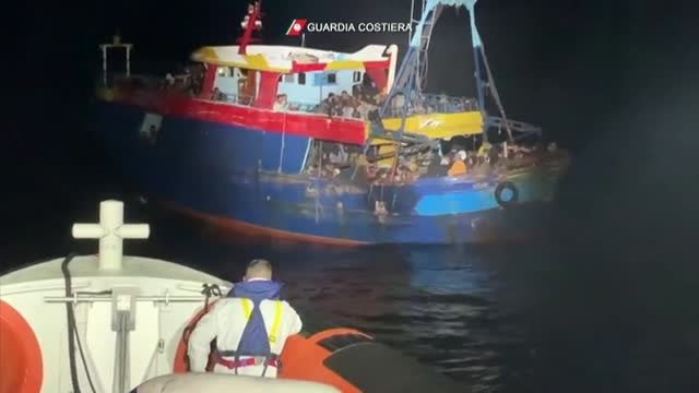 La guardia costera italiana rescata a más de 570 migrantes