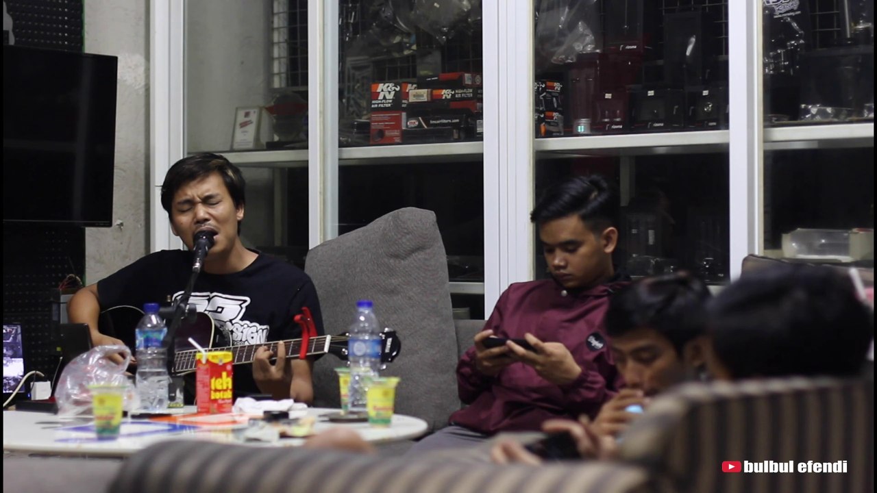 Dewa19 AIR MATA cover by BULBUL EFENDI Live performance acoustic