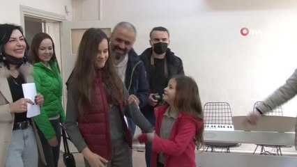 Buray'dan görme engelli Ameliya'ya duygulandıran sürpriz