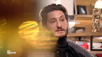 L’acteur Pierre Niney rend un hommage émouvant à Gaspard Ulliel : « C’était quelqu’un avec un très grand coeur » - VIDEO