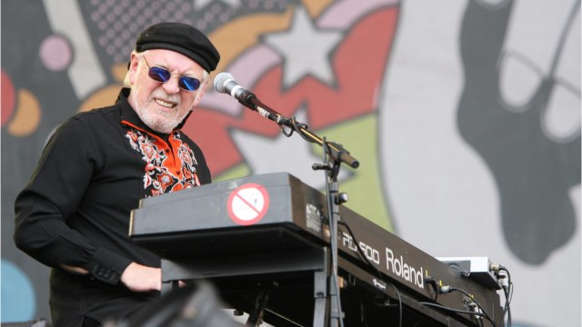 VOICI : Mort de Gary Brooker, célèbre interprète d'A whiter Shade of Pale, à 76 ans : la cause de son décès révélée