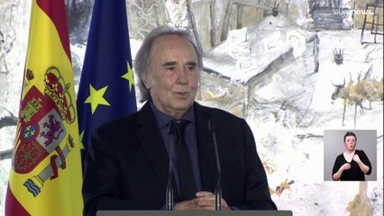Joan Manuel Serrat, condecorado por su carrera, dará una última gira en 2022