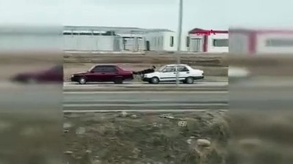 Türk işi oto kurtarma operasyonu pes dedirtti!