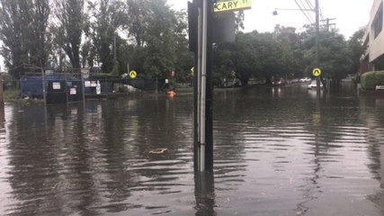 Avustralya’da sel felaketi: 1 ölü, 10 kayıp