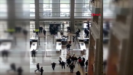 İstanbul Adalet Sarayı'na kesici aletle girmeye çalıştı