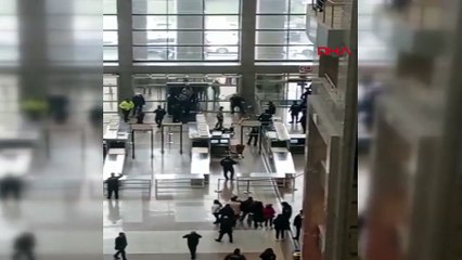 İstanbul Adalet Sarayı'na kesici aletle girmeye çalışan kişi gözaltına alındı