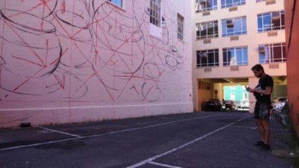 El artista gaditano, Manolo Mesa, en la sexta edición del Festival de Arte de Ciudad del Cabo