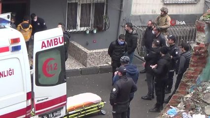 Son dakika haberi: Şişli'de komşuyu rehin alan silahlı saldırgan Özel Harekat Polislerince böyle etkisiz hale getirildi