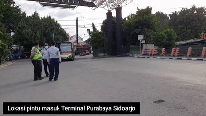 MOTIF CANTIK WARNA HITAM BUS HELLO KITTY