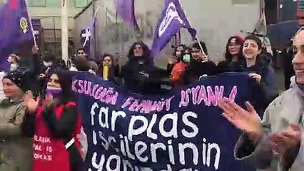 Farplas işçilerinin eyleminde 'Geççek' şarkısı