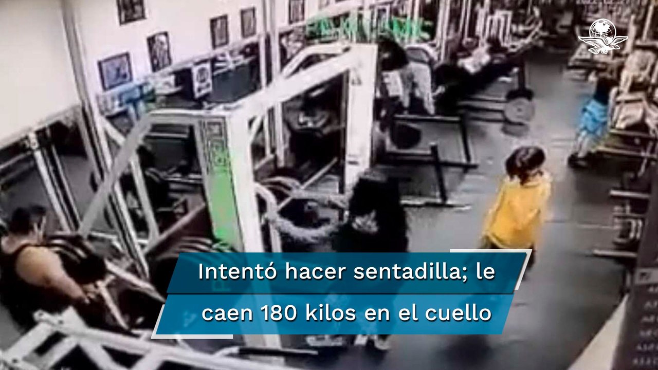 Captan últimos segundos de vida de mujer tras caerle pesa de 180 kilos en gimnasio