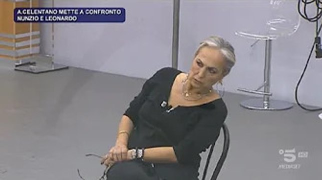 Raimondo Todaro messo in dubbio da Alessandra Celentano: è scontro a distanza tra i prof di Amici 21