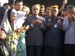 Perdana Menteri hadir memberi penghormatan terakhir kepada Adib