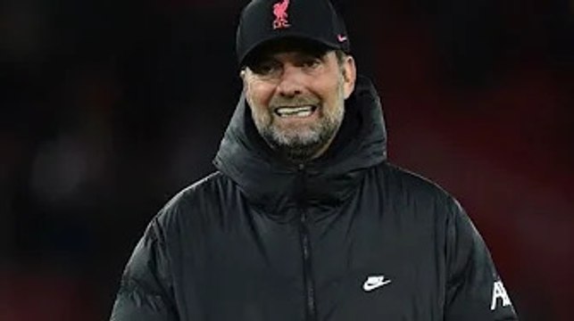 Soccer-Klopp more concerned with Liverpool staying on front foot than City gap